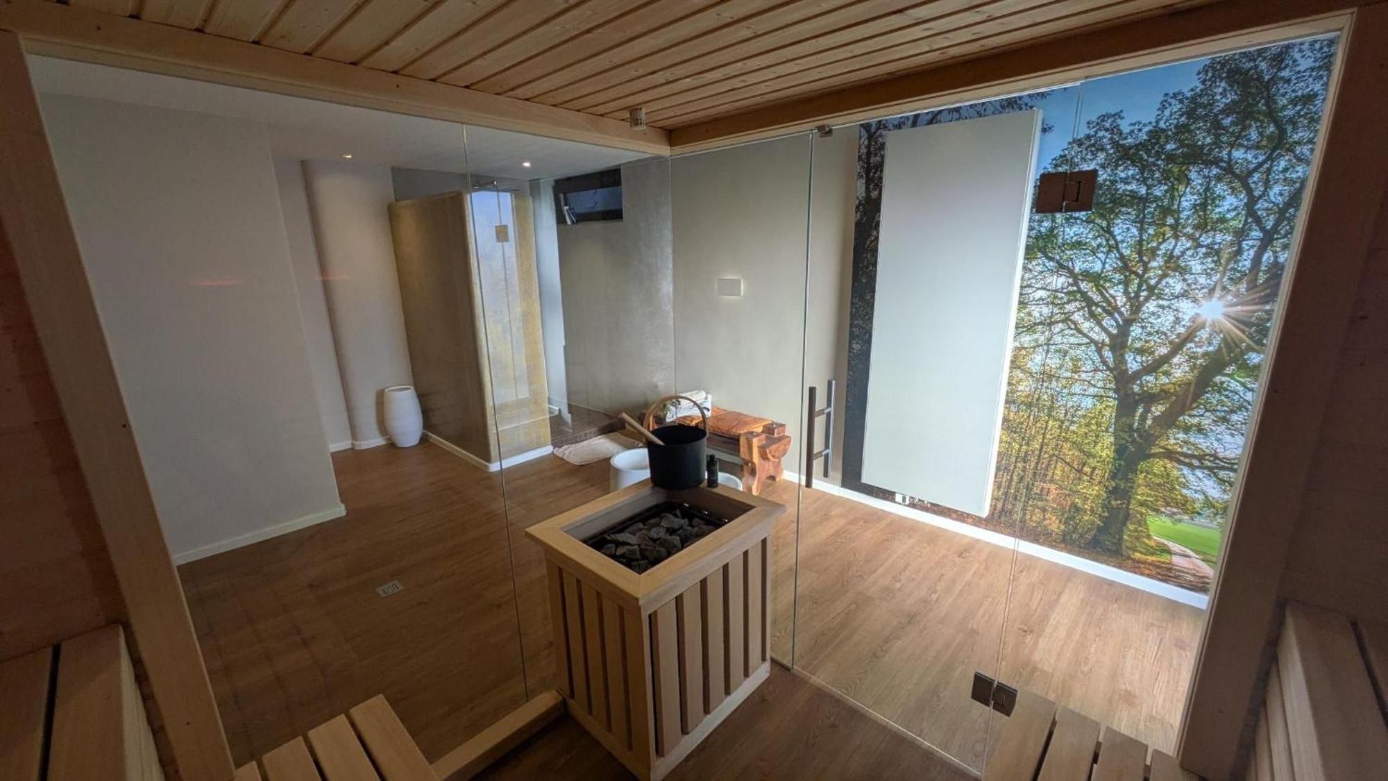 Landhotel Sonneneck - Breuna Im Naturpark ภายนอก รูปภาพ