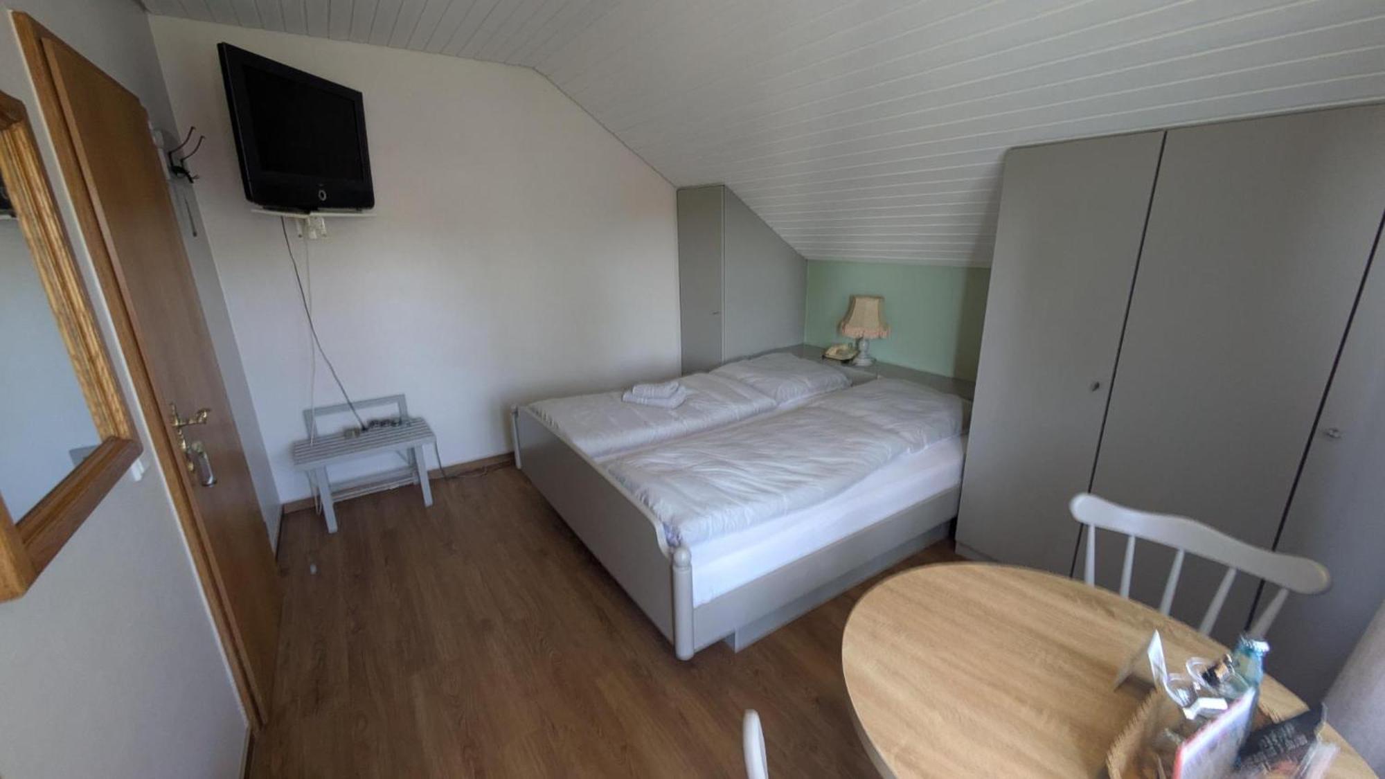 Landhotel Sonneneck - Breuna Im Naturpark ภายนอก รูปภาพ