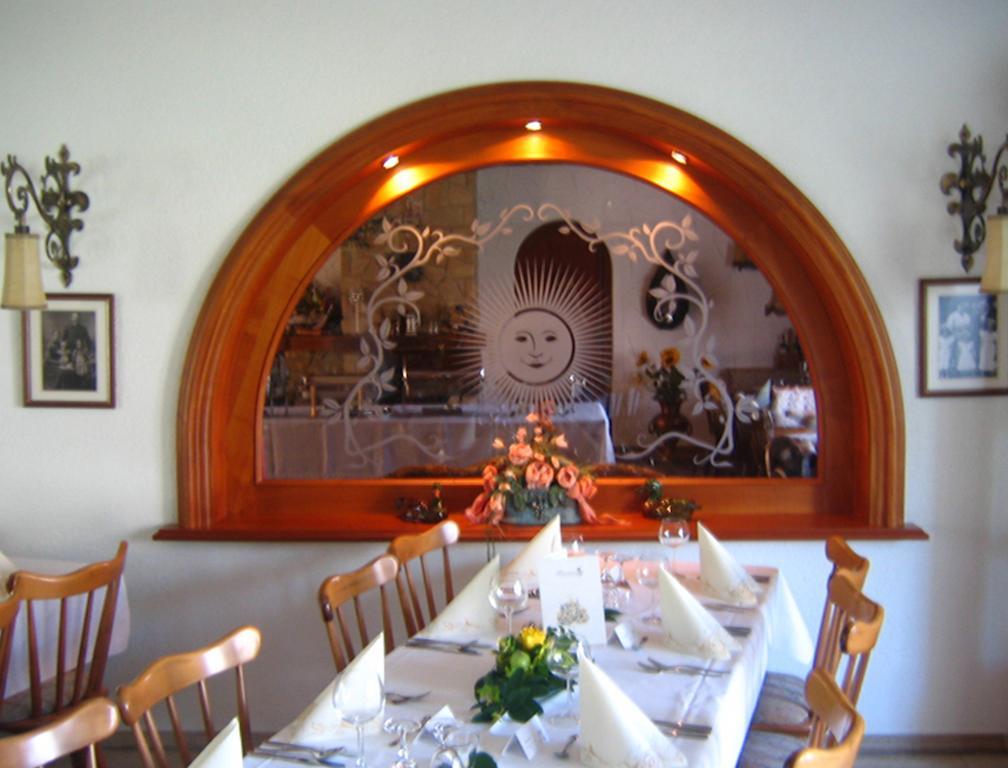 Landhotel Sonneneck - Breuna Im Naturpark ภายนอก รูปภาพ